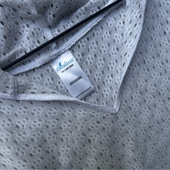 Coverup - Picture 3 of 4